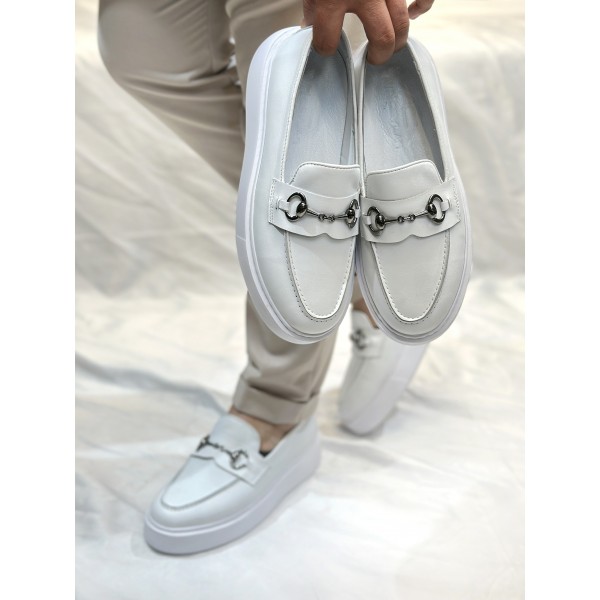 Jet Black Demir Toka Detaylı Hakiki Deri Babet Ayakkabı