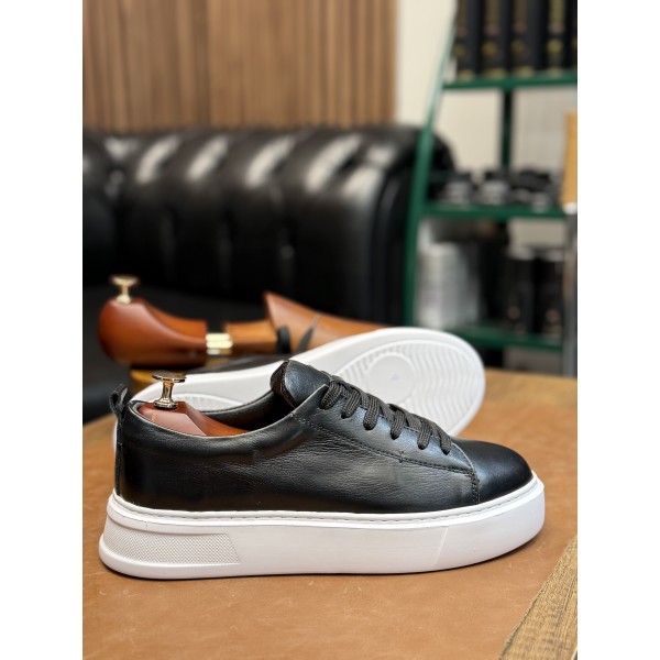 Kalın Tabanlı Deri Sneaker Ayakkabı 