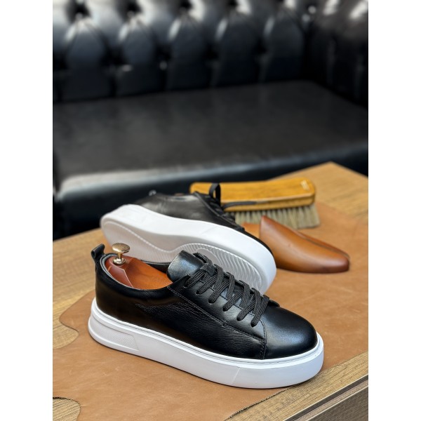 Kalın Tabanlı Deri Sneaker Ayakkabı 