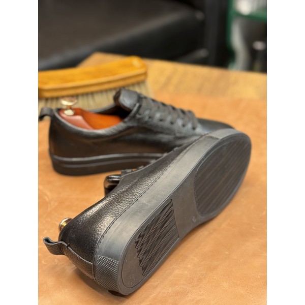 Desenli Deri Sneaker Ayakkabı 