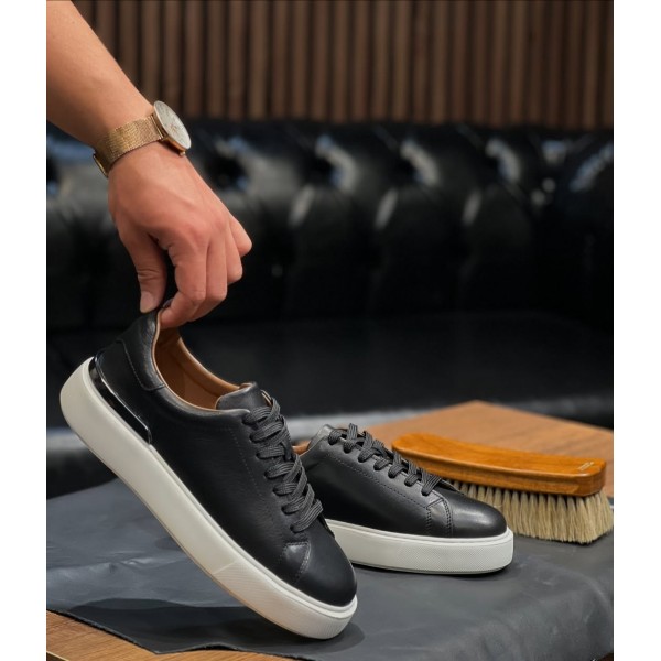 Toka Detaylı Hakiki Deri Sneaker 