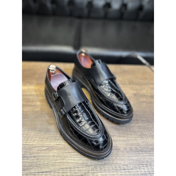 Kroko Desenli Toka Detaylı Deri Klasik Ayakkabı 