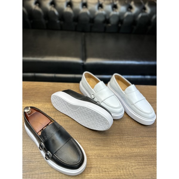 Toka Detaylı Casual Babet deri ayakkabı