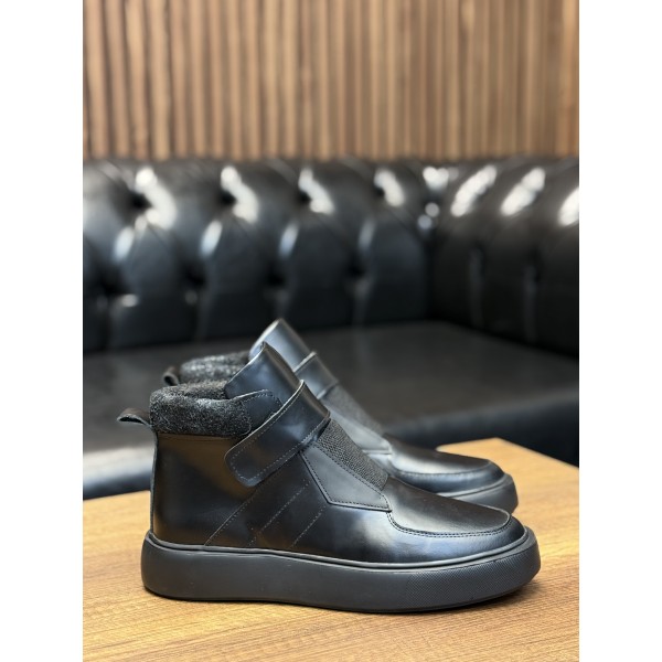 Deri Keçe Detaylı Spor Bot