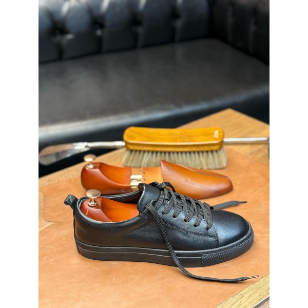 Erkek İnce Tabanlı Hakiki Deri Sneaker Ayakkabı