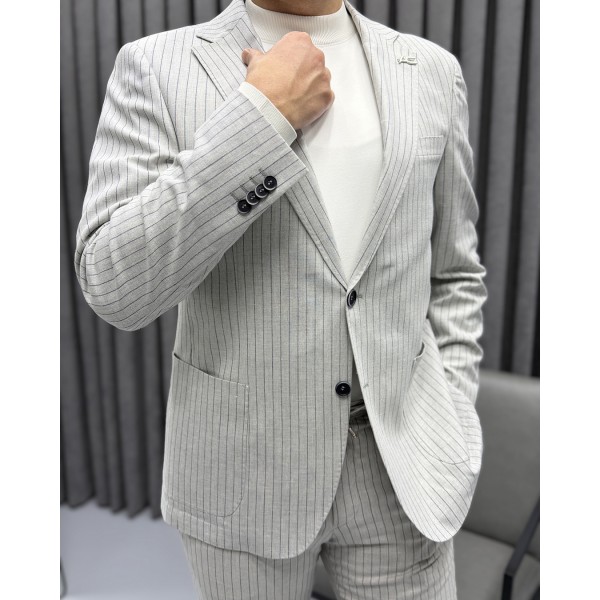 Açık Gri İnce Çizgili Modern Takım Elbise