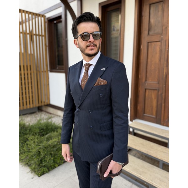 Erkek Exclusive Pinstripe Kruvaze Takım Elbise